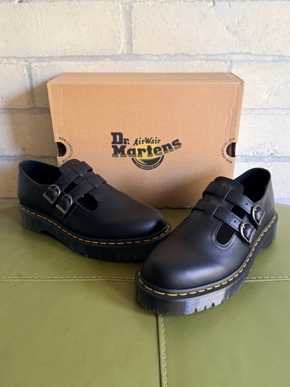 Dr. Martens 8065 II black leather Mary Jane size US W 11 / M 10 / UK 9 NIB